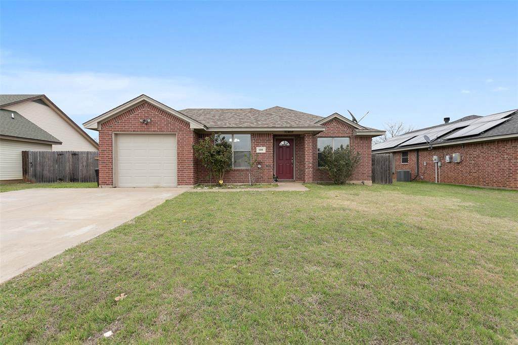 608 Mesquite Drive - Photo 1