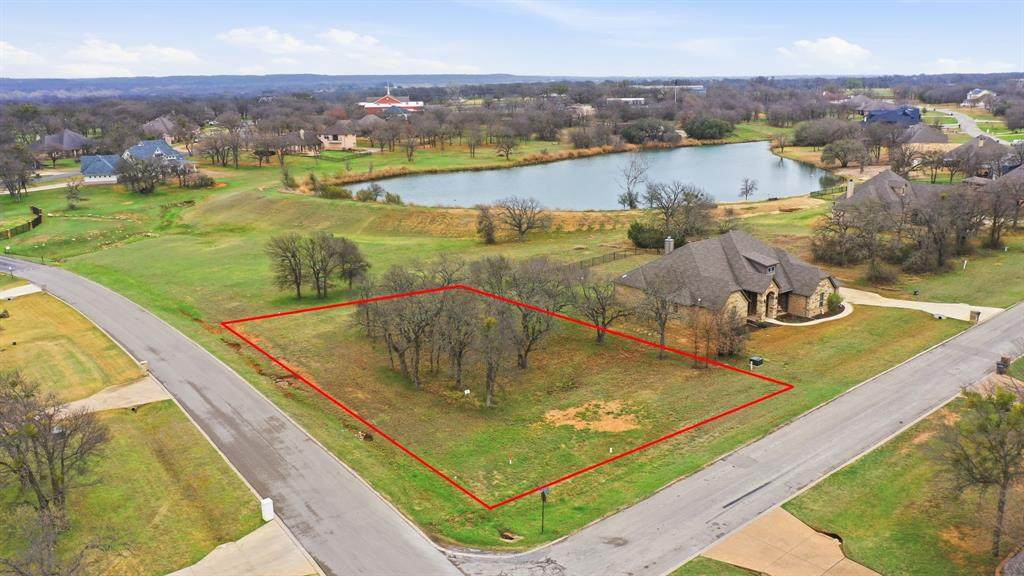 101 Lakeside Drive - Photo 1