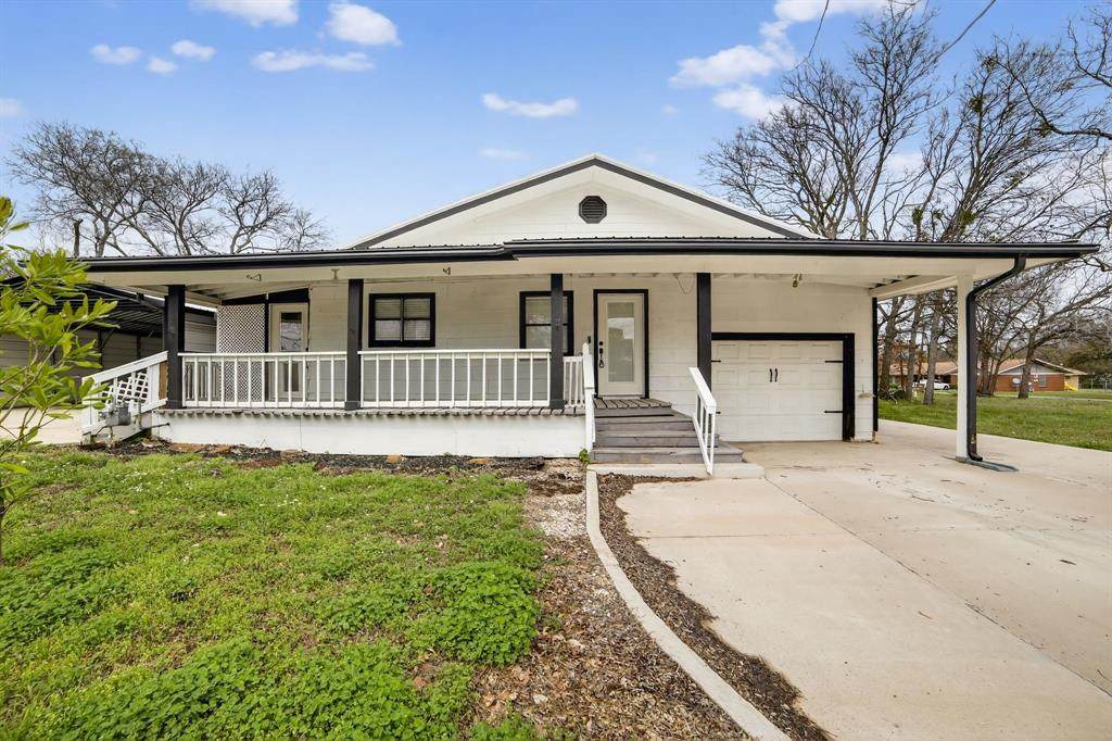204 Dewitt Street - Photo 1