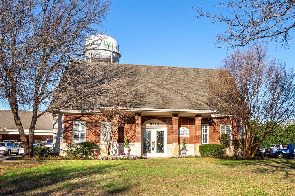 2308 Michigan Court - Photo 1