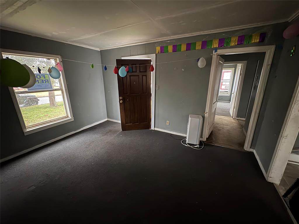 618 75th - Photo 1