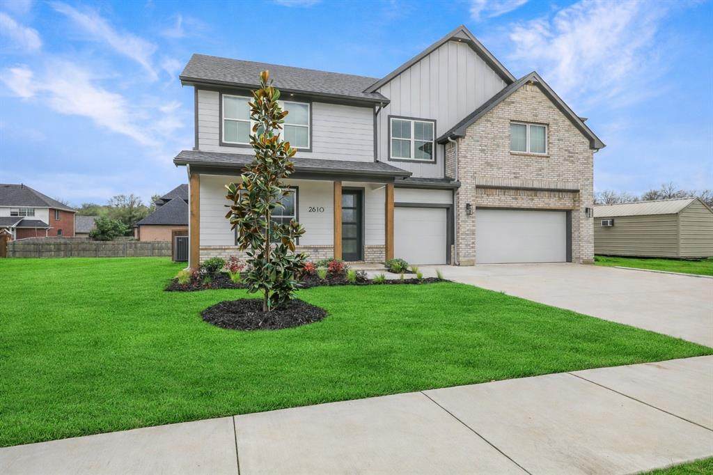 2610 Honor Court - Photo 1