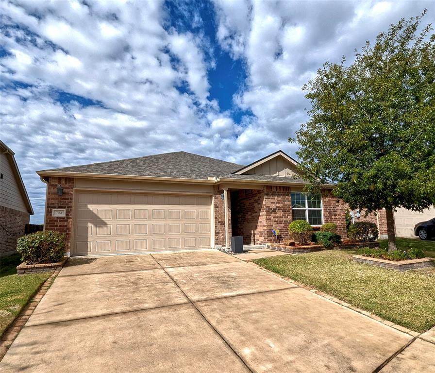 704 Rivers Creek Lane - Photo 1