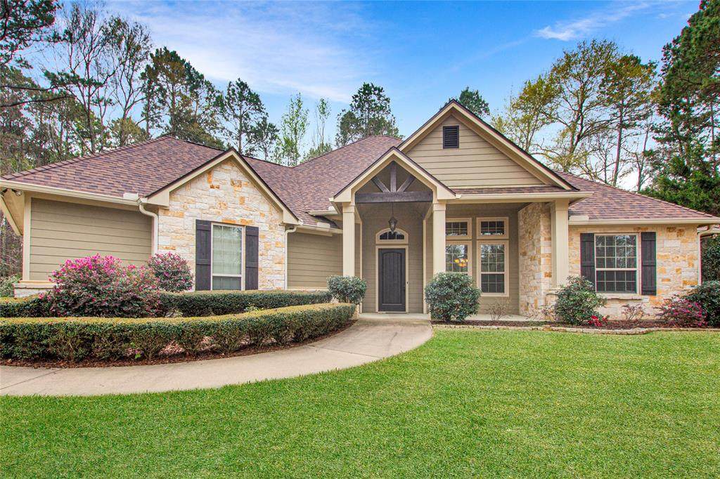 15207 Maple Leaf Court - Photo 1