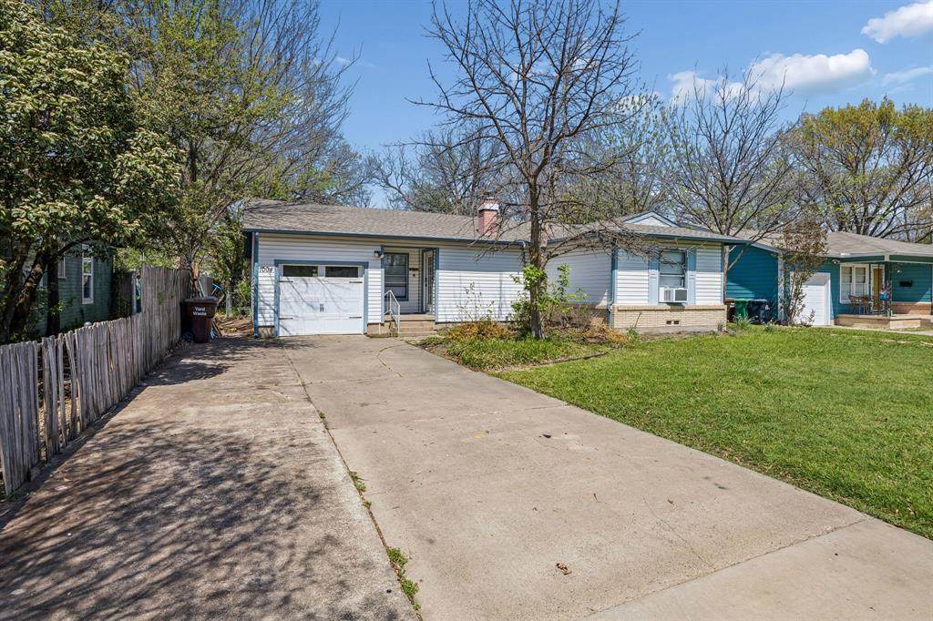 1004 Cordell Street - Photo 1