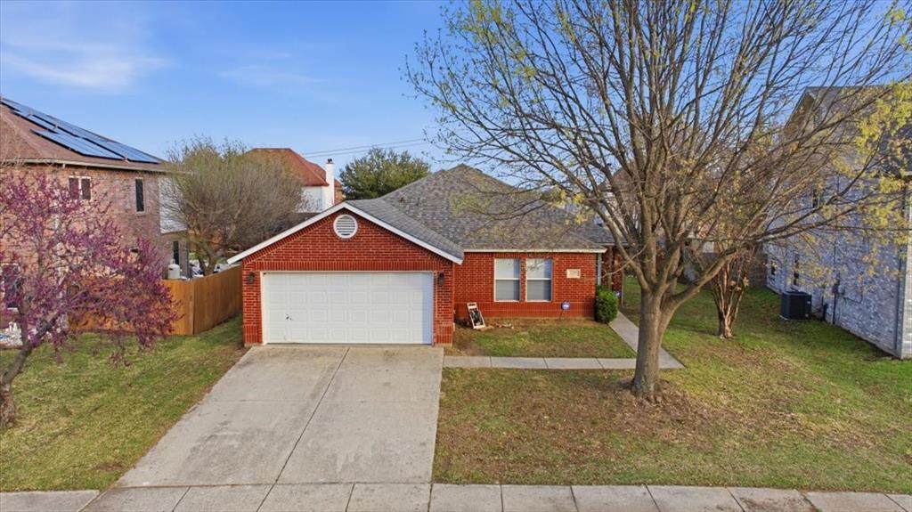 2208 Bantry Lane - Photo 1