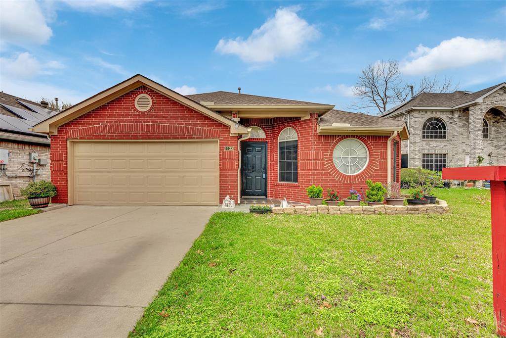 1133 Bay Side Drive - Photo 1