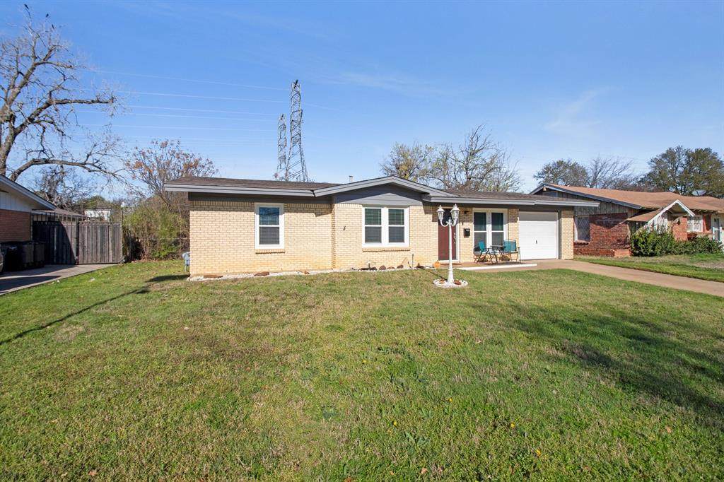 1616 Grantland Circle - Photo 1