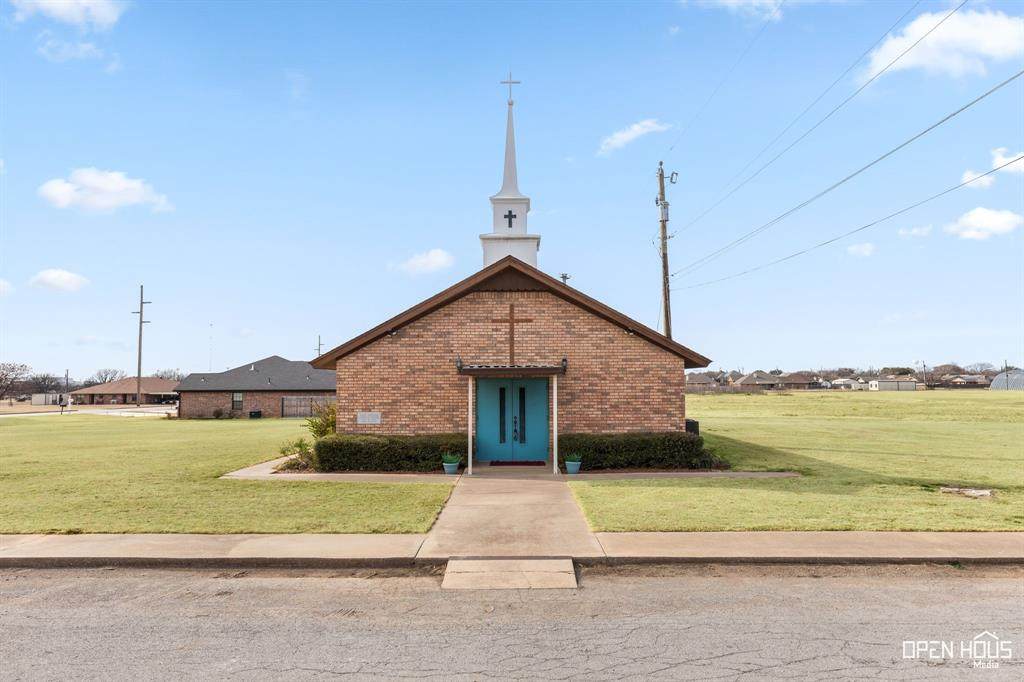801 1st Street - Photo 1