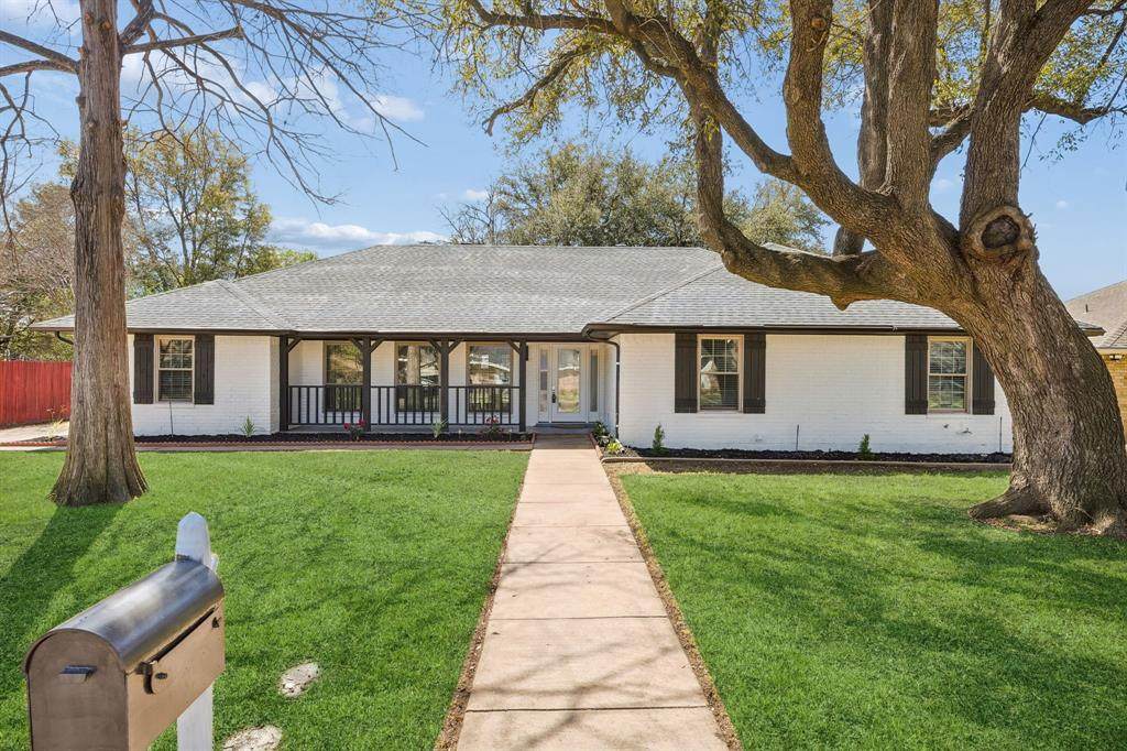 904 Bert Drive - Photo 1