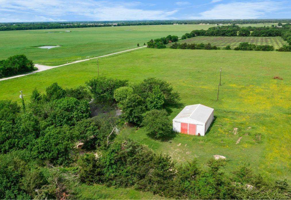 5040 County Road 4640 - Photo 1