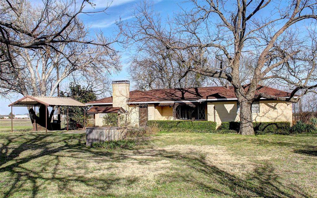 512 Sherley Avenue - Photo 1