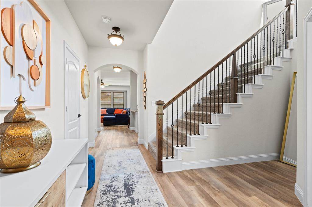 1121 Snowy Owl Drive - Photo 1