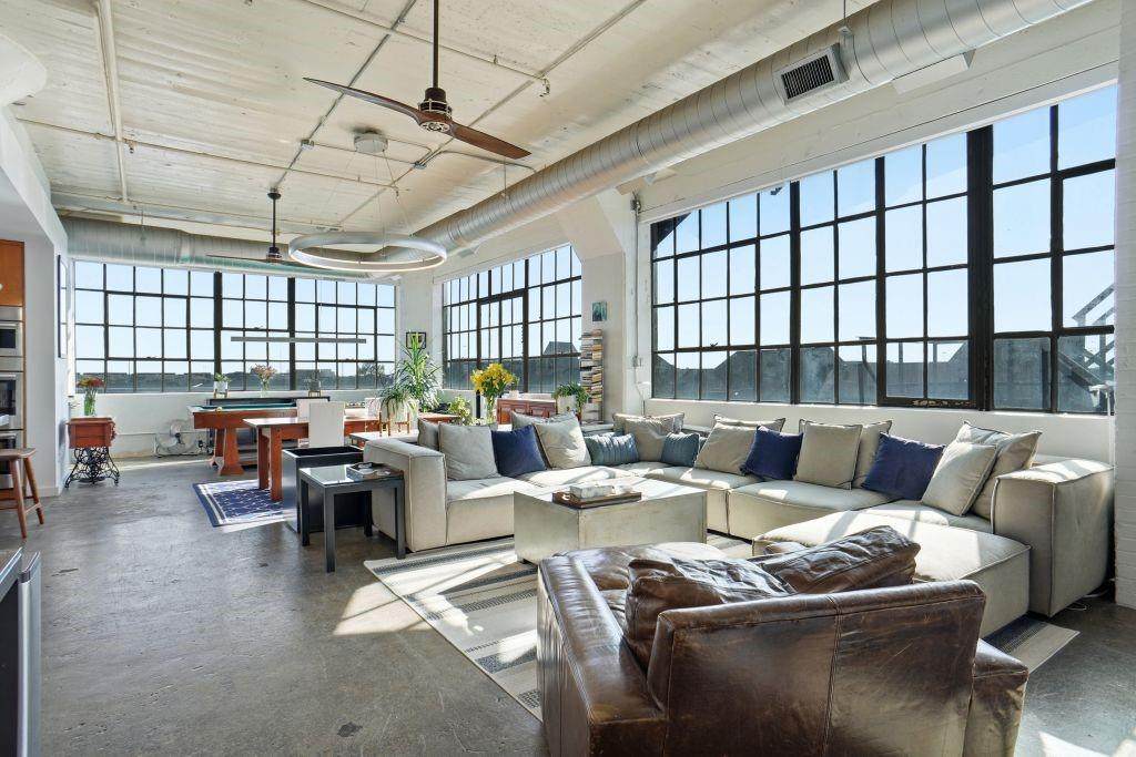 2220 Canton Street - Photo 1