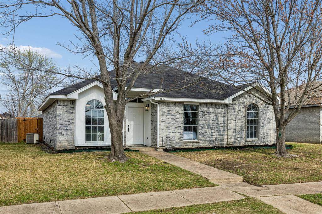 2604 Helen Lane - Photo 1