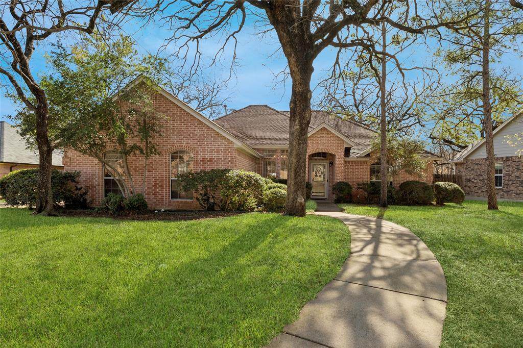 1517 Bailey Drive - Photo 1