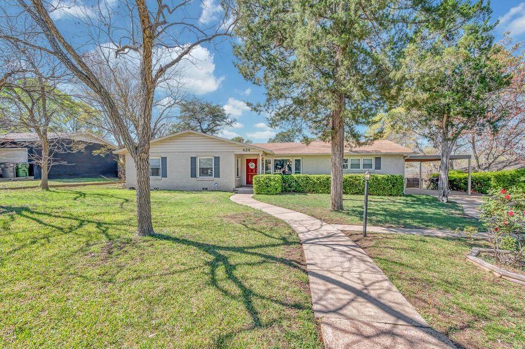424 Randle Drive - Photo 1
