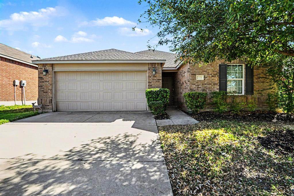 2328 Canchim Street - Photo 1