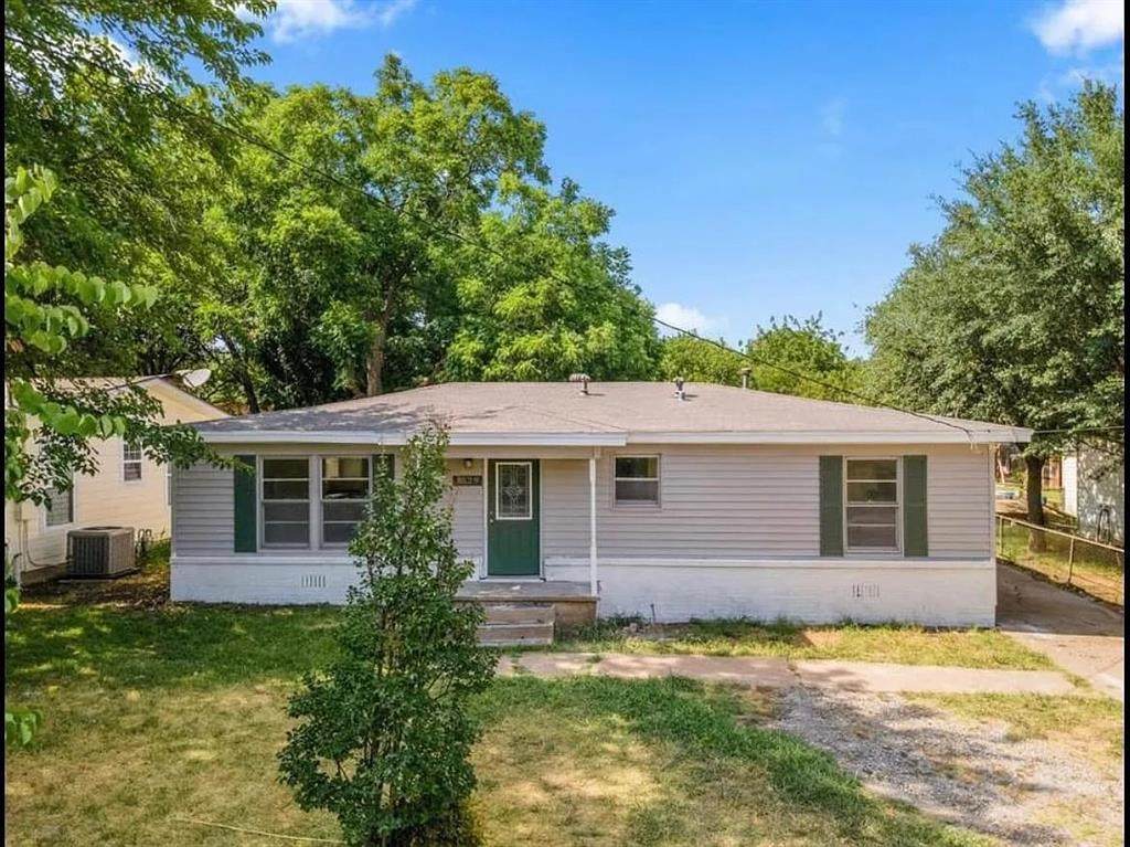 1529 King Street - Photo 1