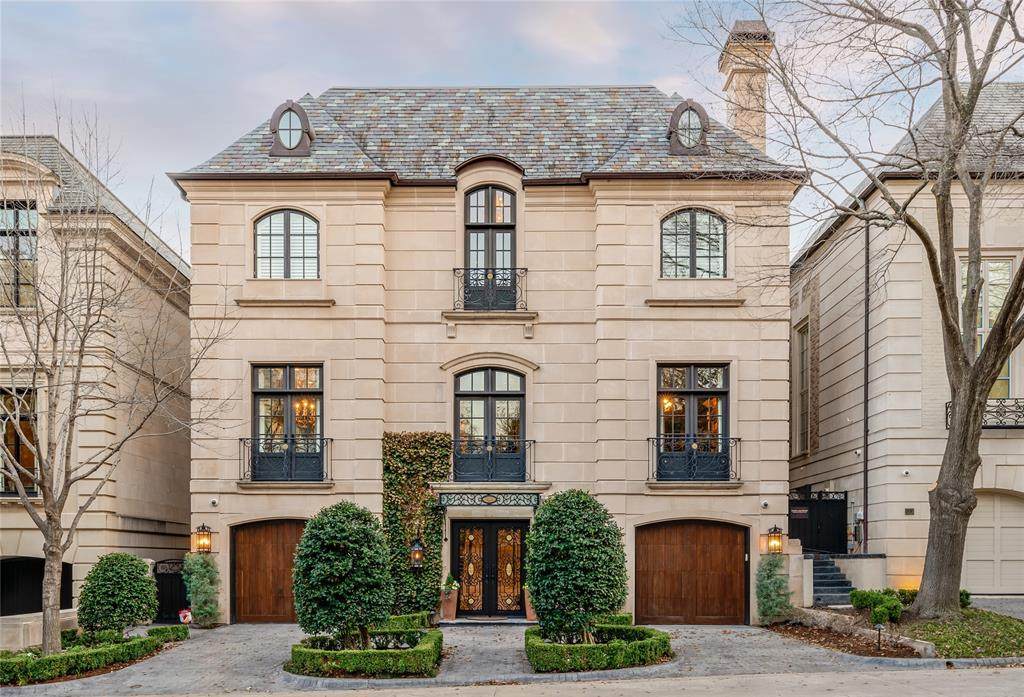 3901 Turtle Creek Boulevard - Photo 1