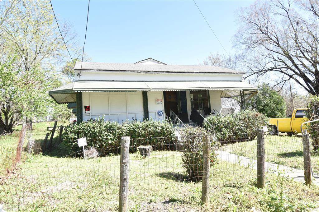 917 Pickett Street - Photo 1