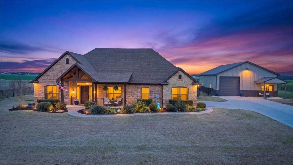 3812 County Road 2156 - Photo 1