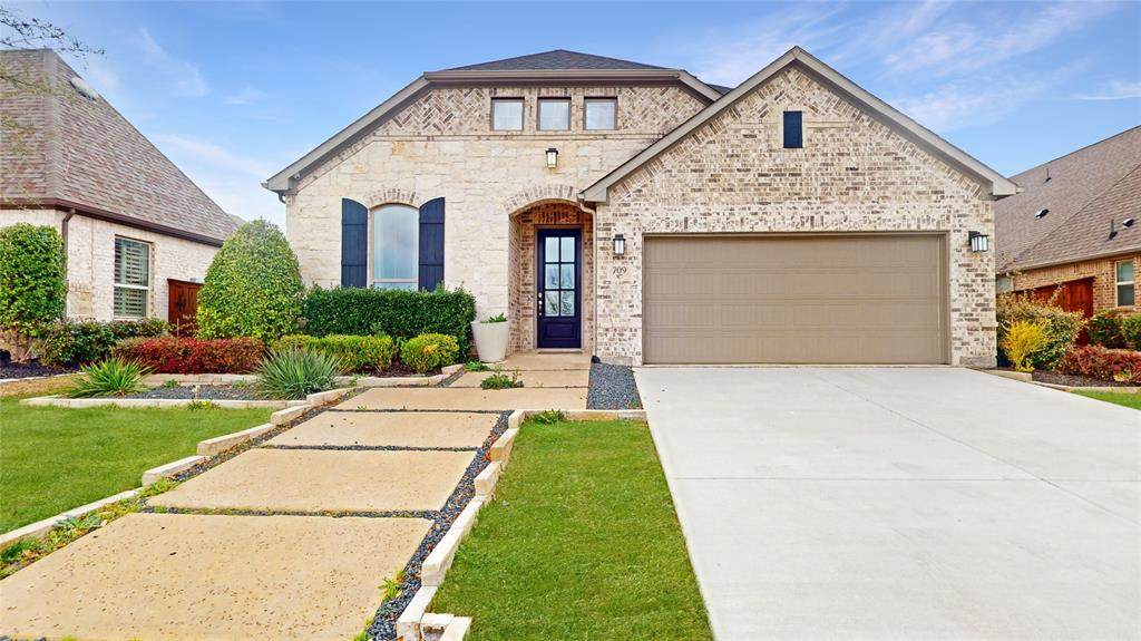 709 Lost Woods Way - Photo 1