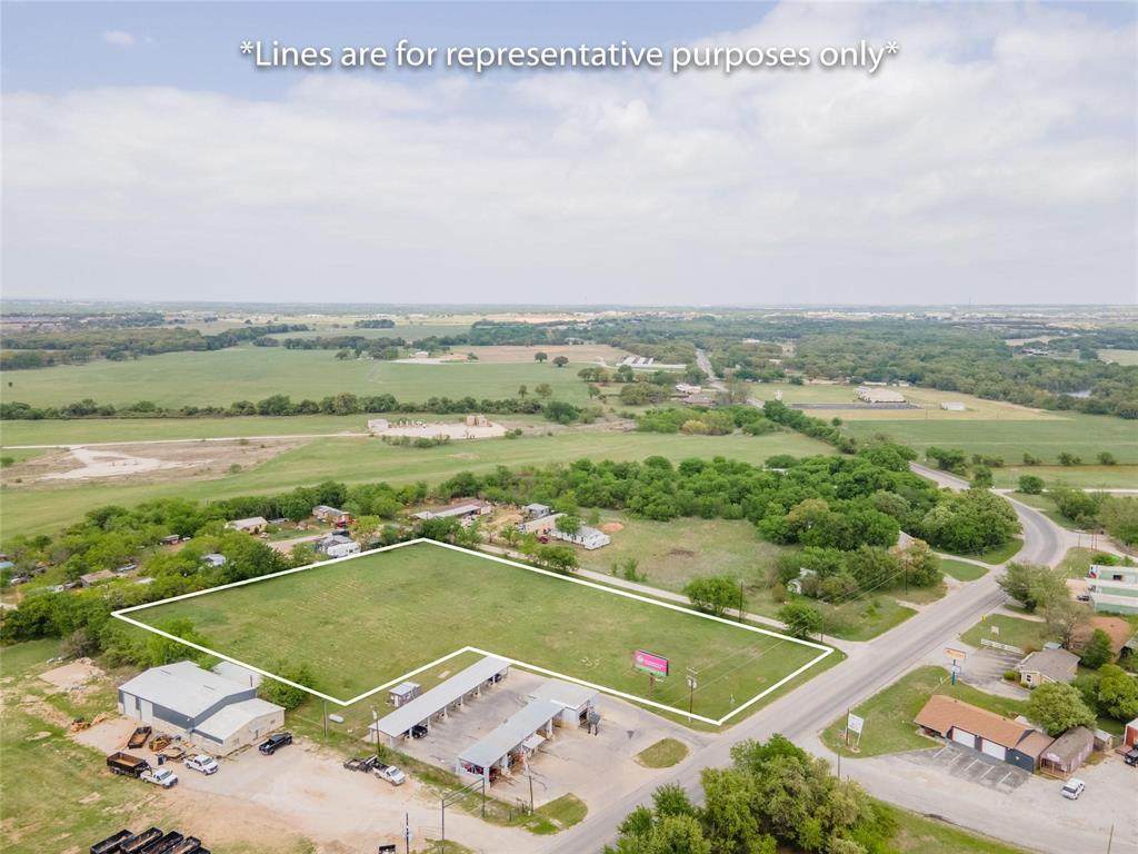 2770 Fall Creek - Photo 1