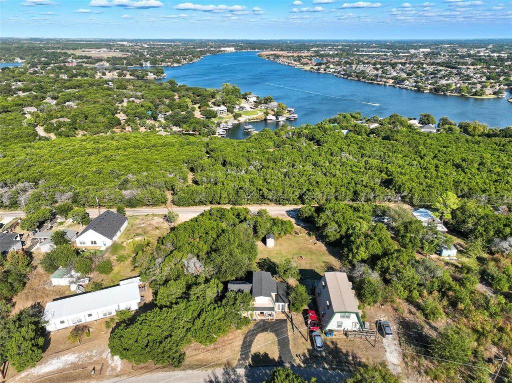 1106 Scenic Drive - Photo 1