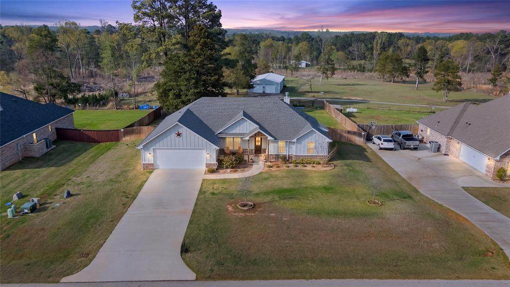 18341 Timber Oaks Drive - Photo 1