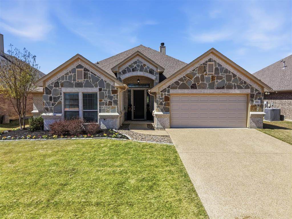 7224 Prestwick Terrace - Photo 1