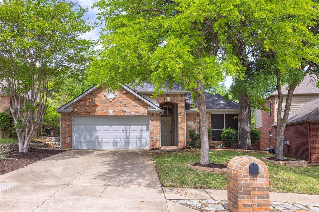 2405 Pinehurst Court - Photo 1