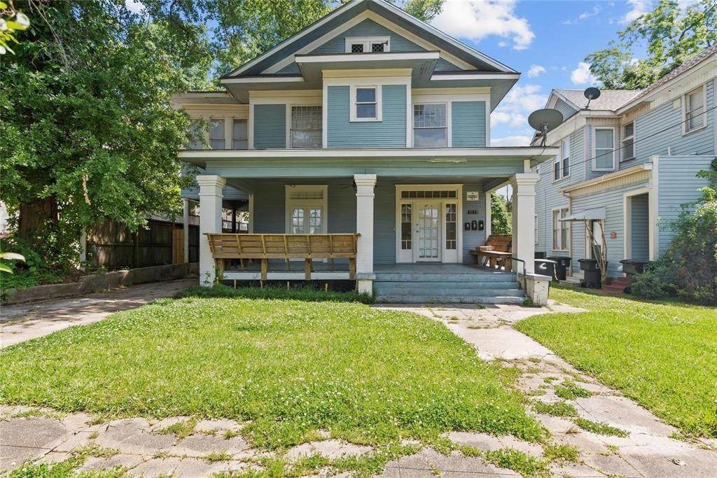 1019 Sheridan Avenue - Photo 1