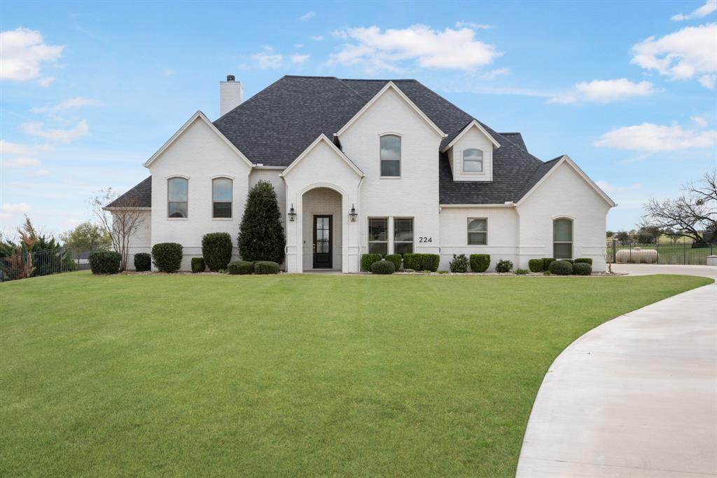 224 Bearclaw Circle - Photo 1