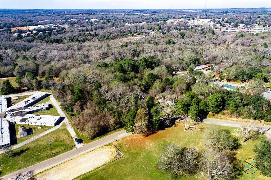 350 Frizzell Street - Photo 1