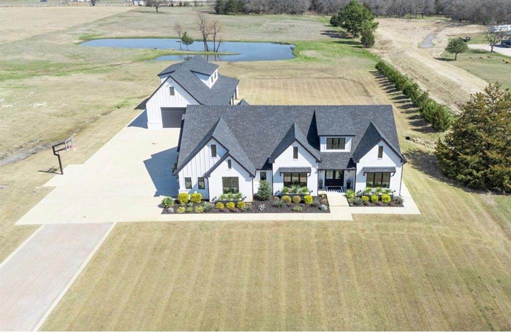 6724 Clearwater Ranch Road - Photo 1