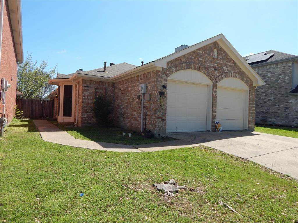 5204 Welbeck Court - Photo 1
