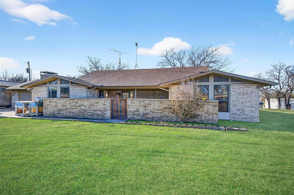 1839 County Road 121 - Photo 1
