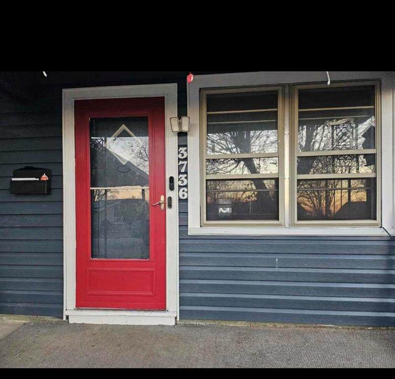 3736 Earle Drive - Photo 1