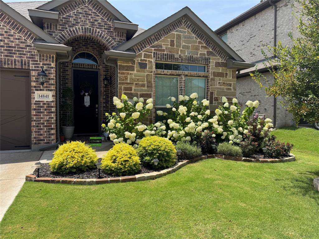 14841 Gladstone Drive - Photo 1