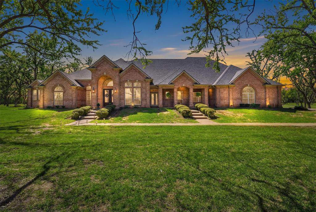 7405 Fox Fire Court - Photo 1