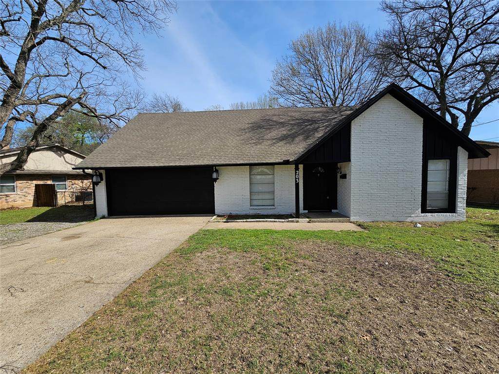 203 Timothy Trail - Photo 1