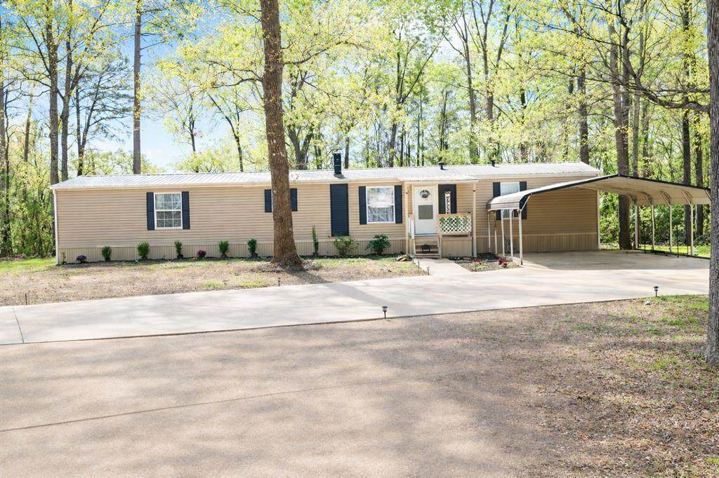 129 Running Deer Lane - Photo 1