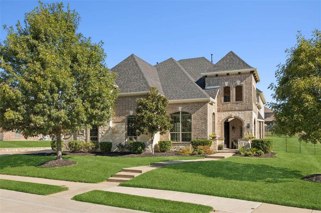 604 Amherst Drive - Photo 1