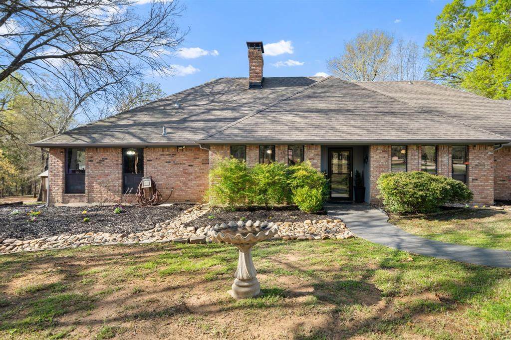 206 County Road 43340 - Photo 1