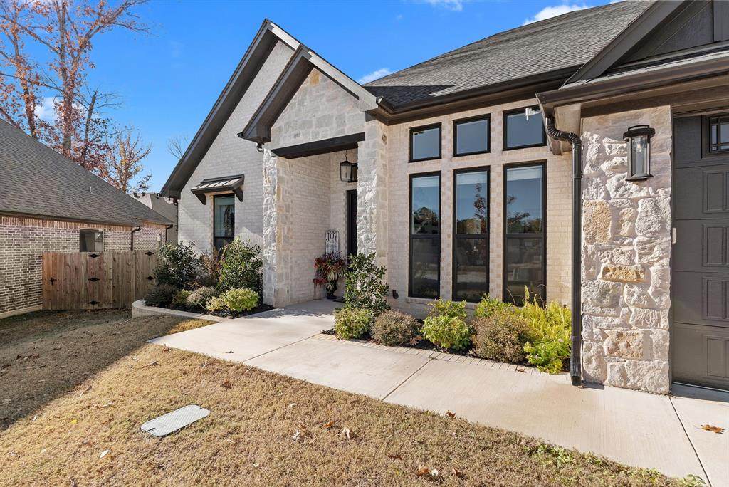 9162 Cave Branch Cove - Photo 1
