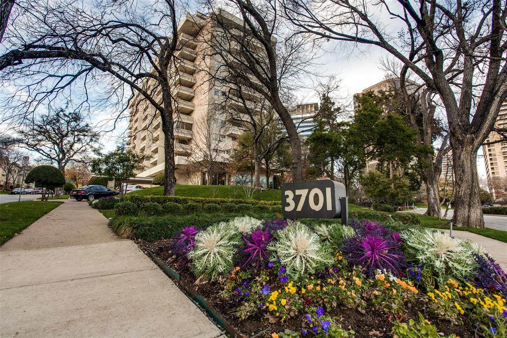 3701 Turtle Creek Boulevard - Photo 1