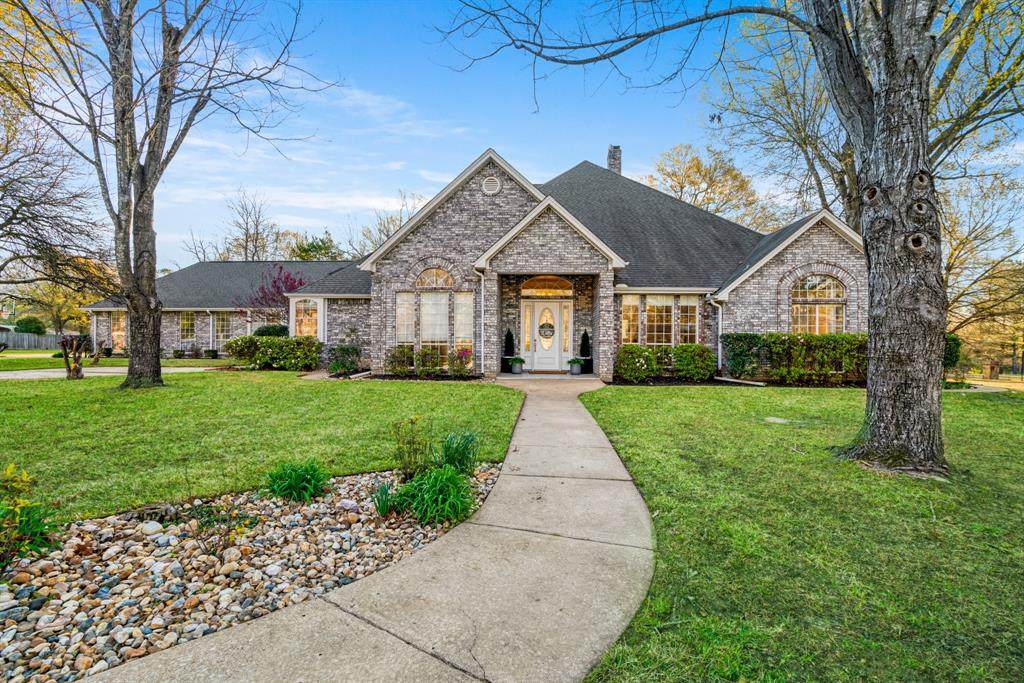 390 Timber Lakes Drive - Photo 1