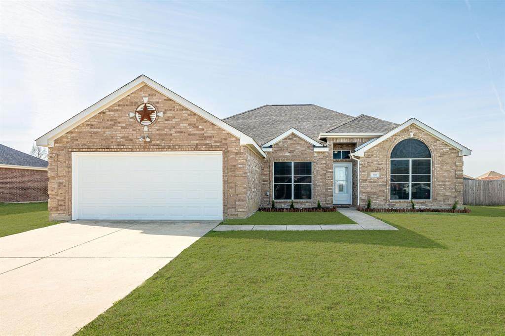 950 Ash Street - Photo 1