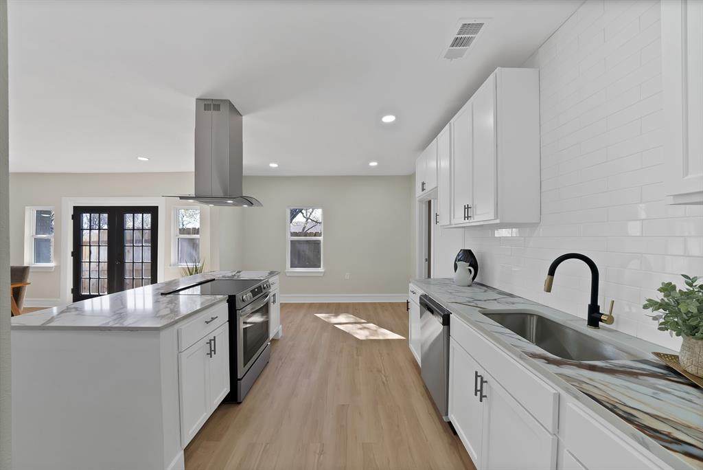 2803 Wilkinson Avenue - Photo 1